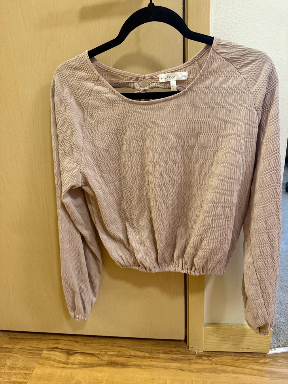 Sincerely Jules Mauve Textured Long Sleeve Crop Top